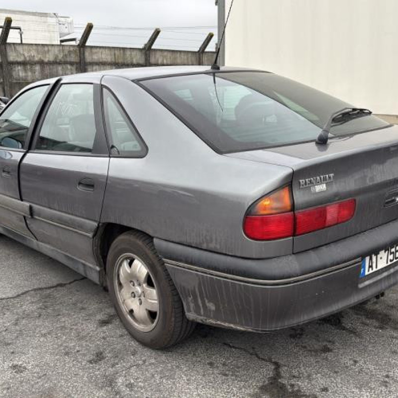 Leve vitre electrique avant gauche RENAULT SAFRANE Photo n°11