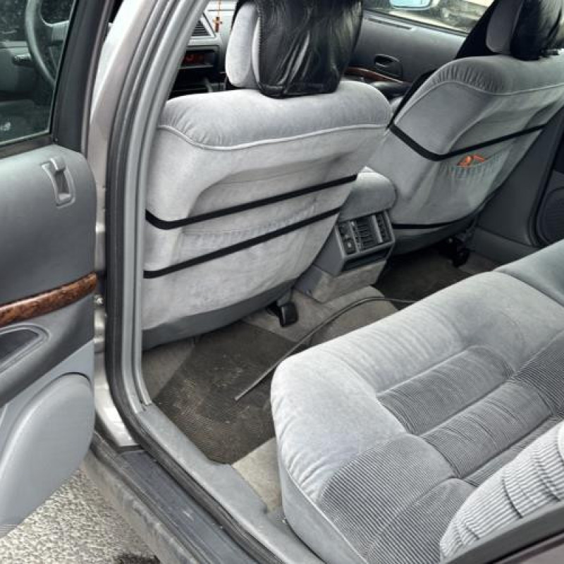 Moteur essuie glace arriere RENAULT SAFRANE Photo n°16