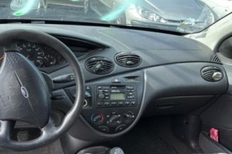 Serrure avant gauche FORD FOCUS 1