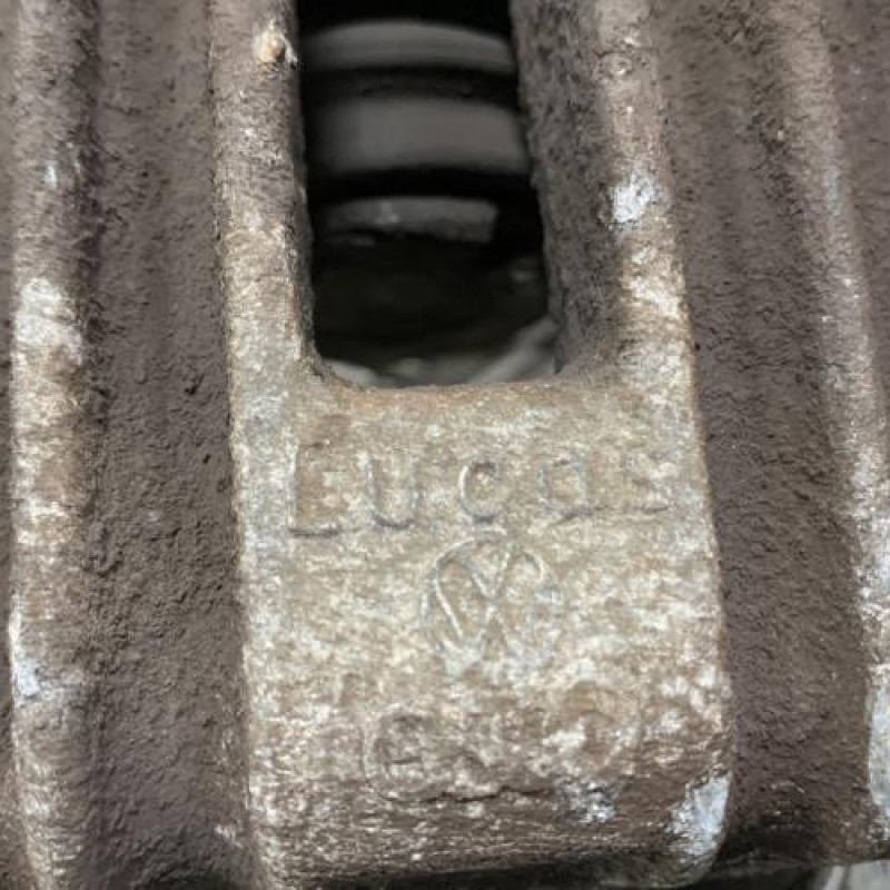 Etrier arriere gauche (freinage) VOLKSWAGEN GOLF 4 Photo n°2