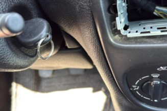 Aile avant droit PEUGEOT 206