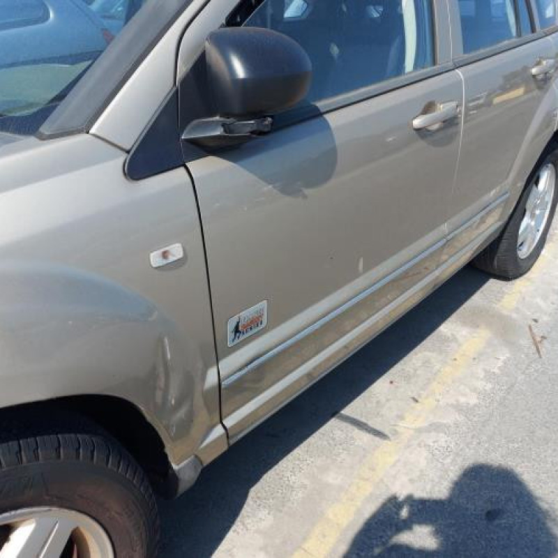 Moteur DODGE CALIBER Photo n°10