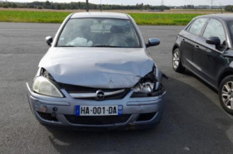 Feu arriere principal gauche (feux) OPEL CORSA C