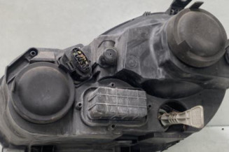 Optique avant principal droit (feux)(phare) VOLKSWAGEN POLO 4