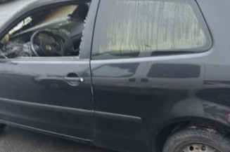 Optique avant principal droit (feux)(phare) VOLKSWAGEN POLO 4