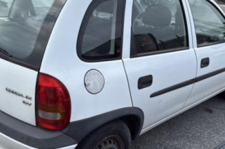 Optique avant principal droit (feux)(phare) OPEL CORSA B