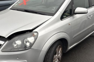 Moteur essuie glace arriere OPEL ZAFIRA B