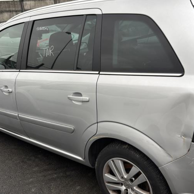 Moteur essuie glace arriere OPEL ZAFIRA B Photo n°10