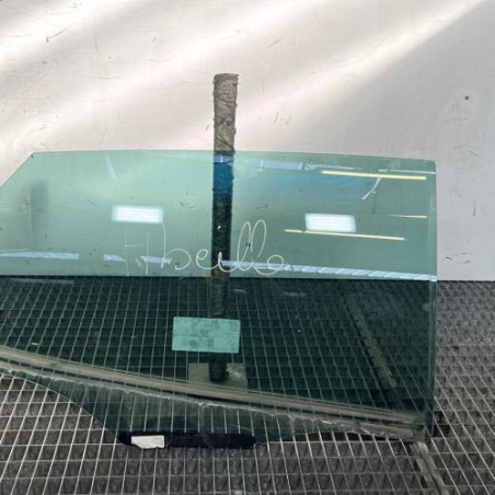 Vitre arriere droit HYUNDAI IX 35 Photo n°1