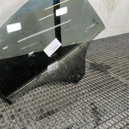 Vitre arriere droit FORD PUMA 2