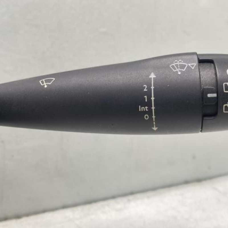 Com (Bloc Contacteur Tournant+Commodo Essuie Glace+Commodo Phare) CITROEN C3 2 Photo n°2