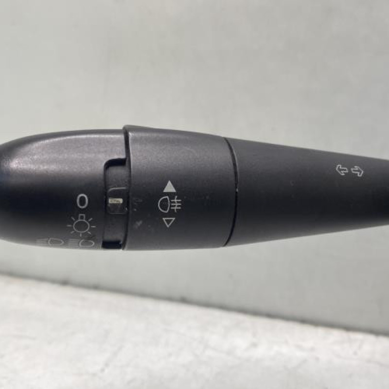 Com (Bloc Contacteur Tournant+Commodo Essuie Glace+Commodo Phare) CITROEN C3 2 Photo n°3