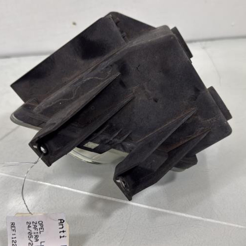 Anti brouillard gauche (feux) OPEL ZAFIRA B Photo n°4