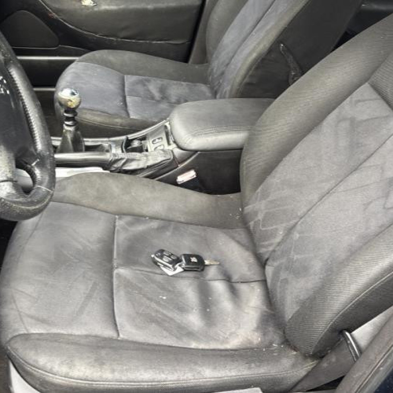 Compteur PEUGEOT 607 Photo n°16