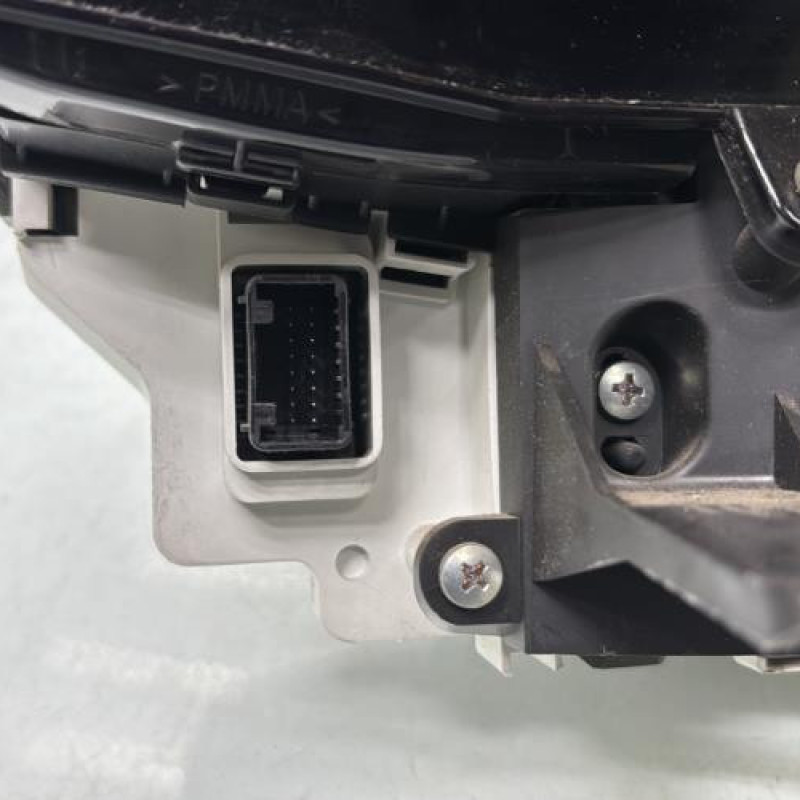 Compteur TOYOTA YARIS 2 Photo n°3