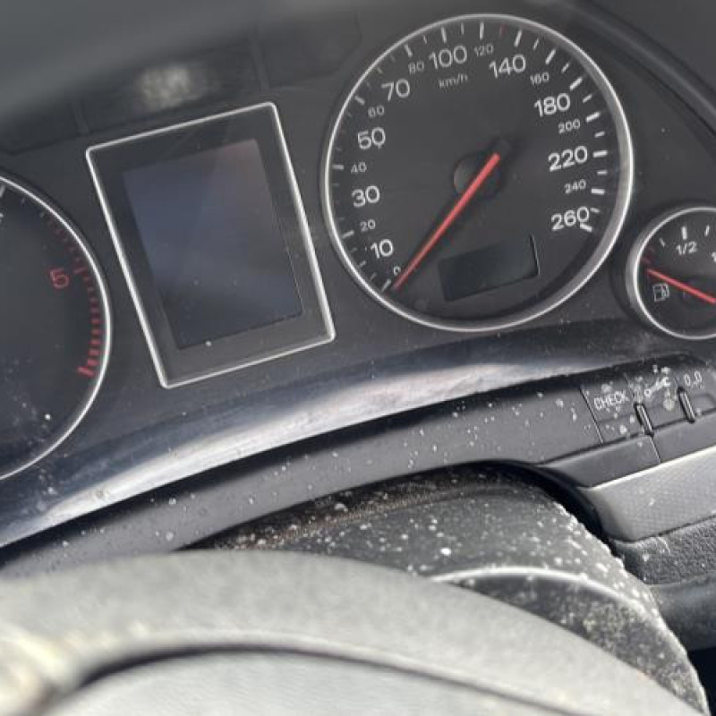 Leve vitre electrique avant droit AUDI A4 2 Photo n°17