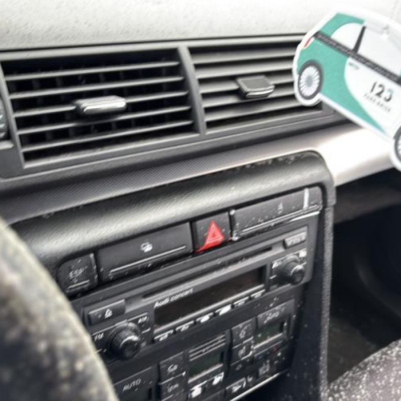 Leve vitre electrique avant droit AUDI A4 2 Photo n°18