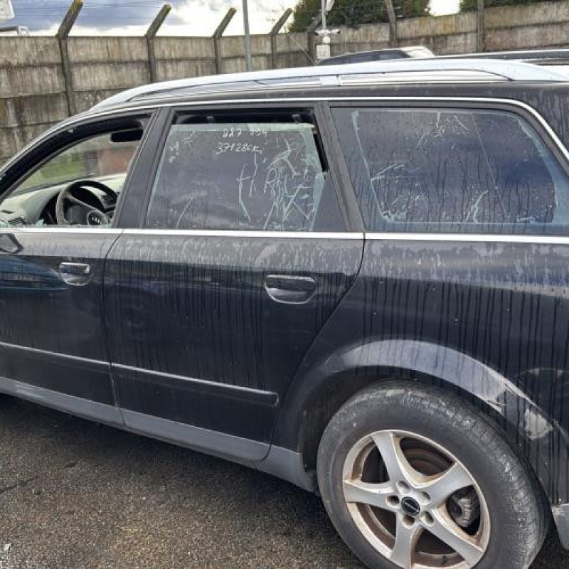 Bloc ABS (freins anti-blocage) AUDI A4 2 Photo n°8