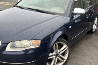 Leve vitre electrique avant droit AUDI A4 2 Photo n°1