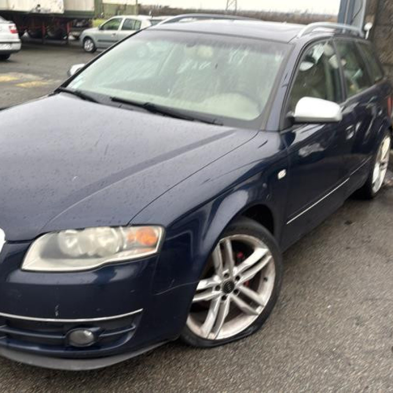 Leve vitre electrique avant droit AUDI A4 2 Photo n°1