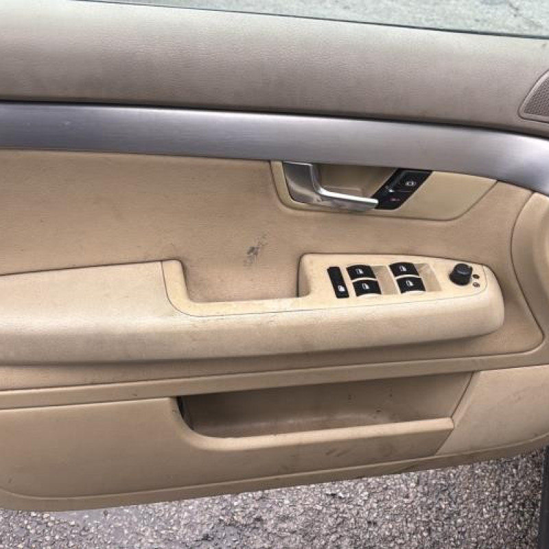 Leve vitre electrique avant droit AUDI A4 2 Photo n°9