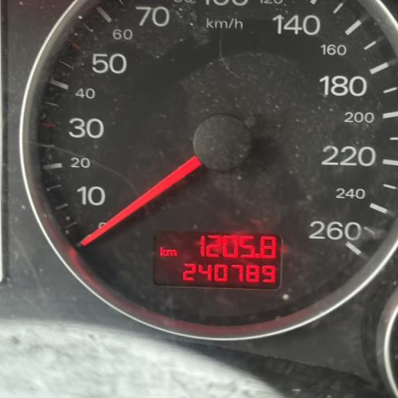 Leve vitre electrique avant droit AUDI A4 2 Photo n°18