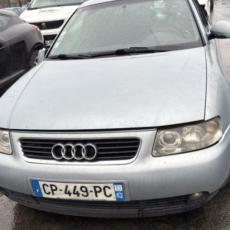 Feu arriere stop central AUDI A3 1