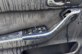 Feu arriere stop central AUDI A3 1