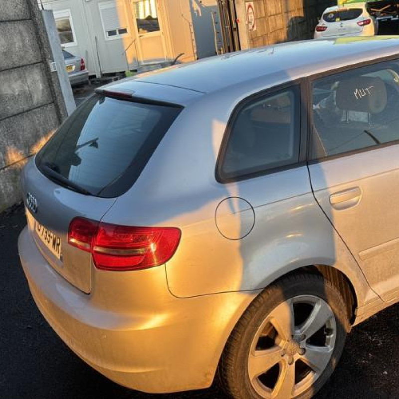 Pivot de moyeu arriere droit AUDI A3 2 Photo n°3