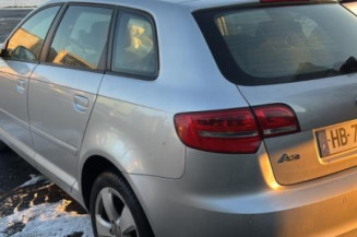 Pivot de moyeu arriere droit AUDI A3 2