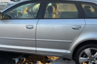 Pivot de moyeu arriere droit AUDI A3 2