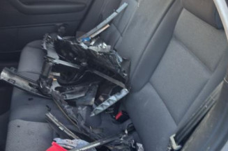 Pivot de moyeu arriere gauche AUDI A3 2