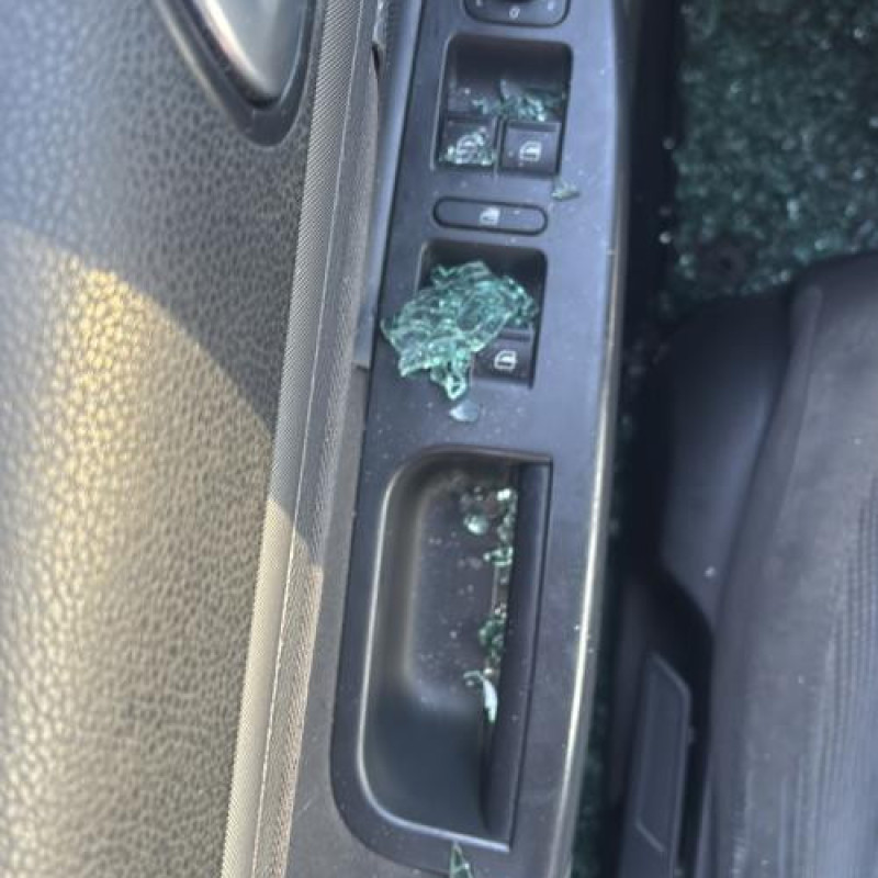 Pivot de moyeu arriere droit VOLKSWAGEN JETTA 3 Photo n°12