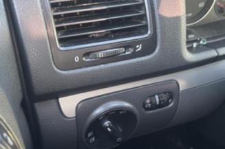 Pivot de moyeu arriere droit VOLKSWAGEN JETTA 3