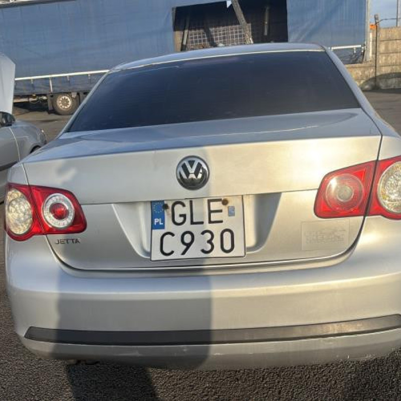 Pivot de moyeu arriere gauche VOLKSWAGEN JETTA 3 Photo n°6