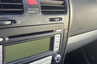 Pivot de moyeu arriere droit VOLKSWAGEN JETTA 3