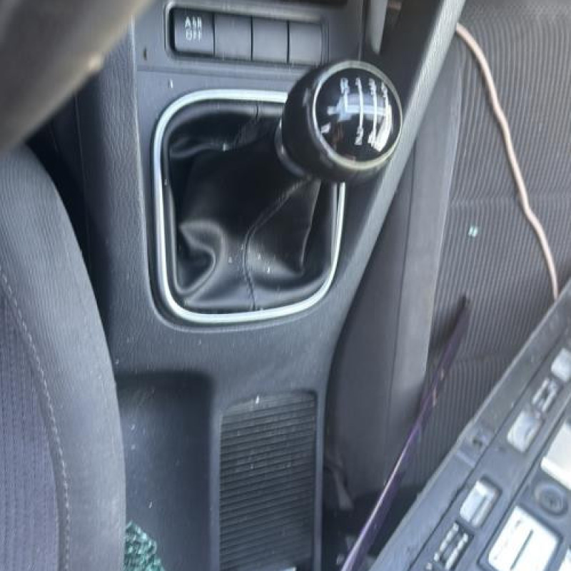 Pivot de moyeu arriere droit VOLKSWAGEN JETTA 3 Photo n°17