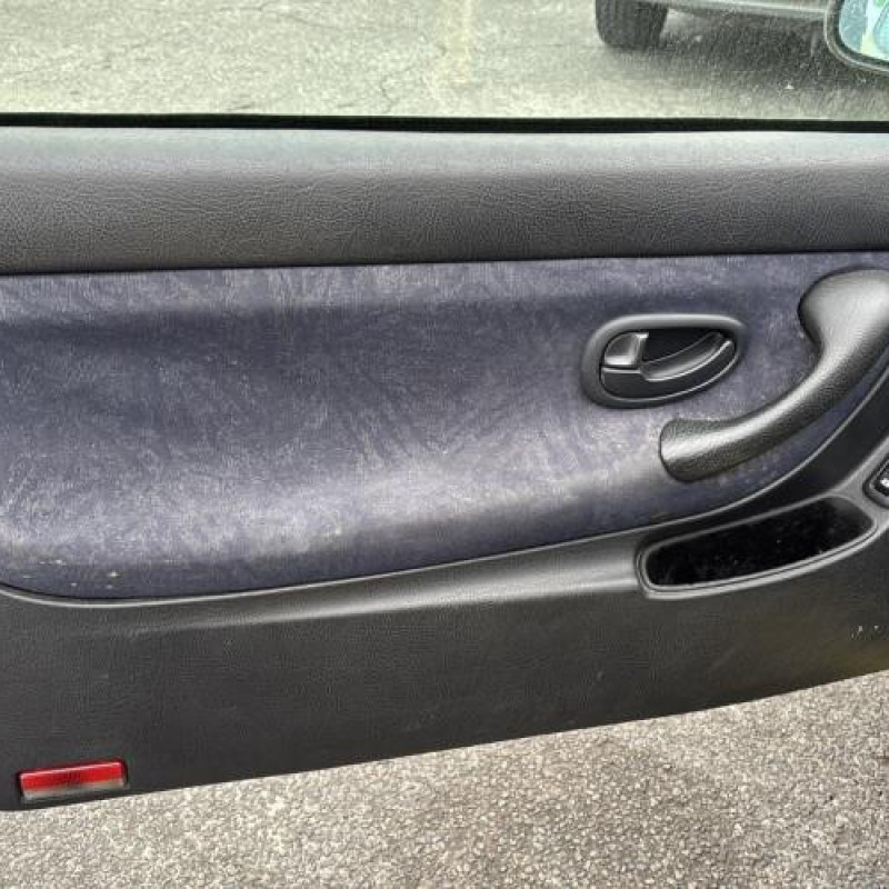 Levier frein à main PEUGEOT 406 Photo n°11