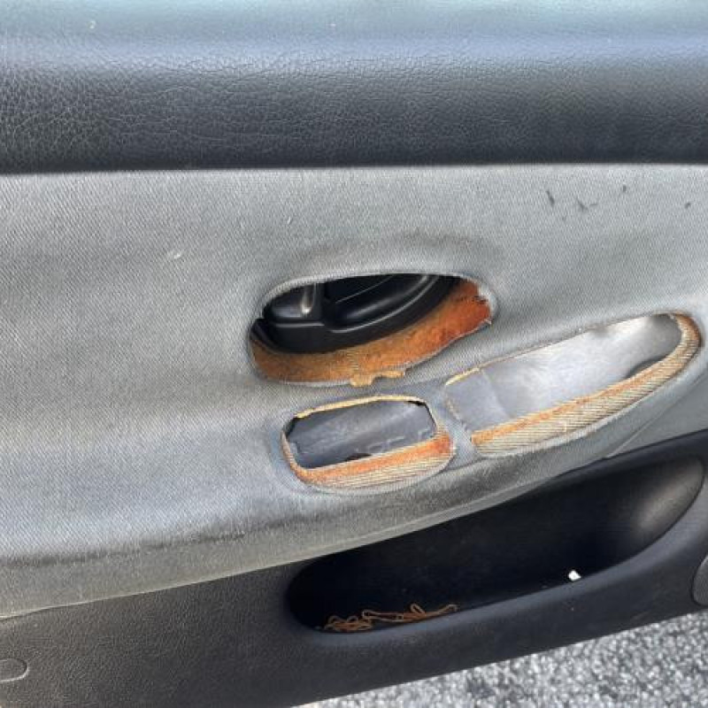 Berceau avant PEUGEOT 406 Photo n°10