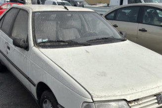 Aile avant droit PEUGEOT 405