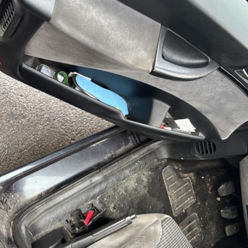 Pompe de direction CITROEN C8 Photo n°9