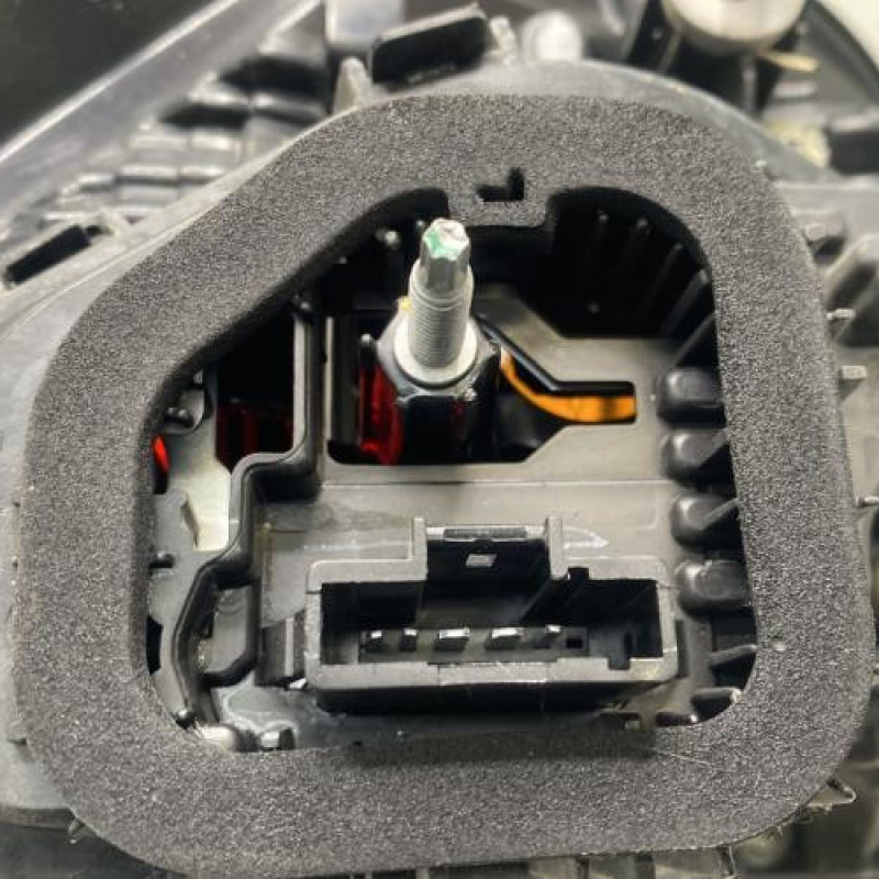 Feu arriere principal gauche (feux) RENAULT TWINGO 3 Photo n°3