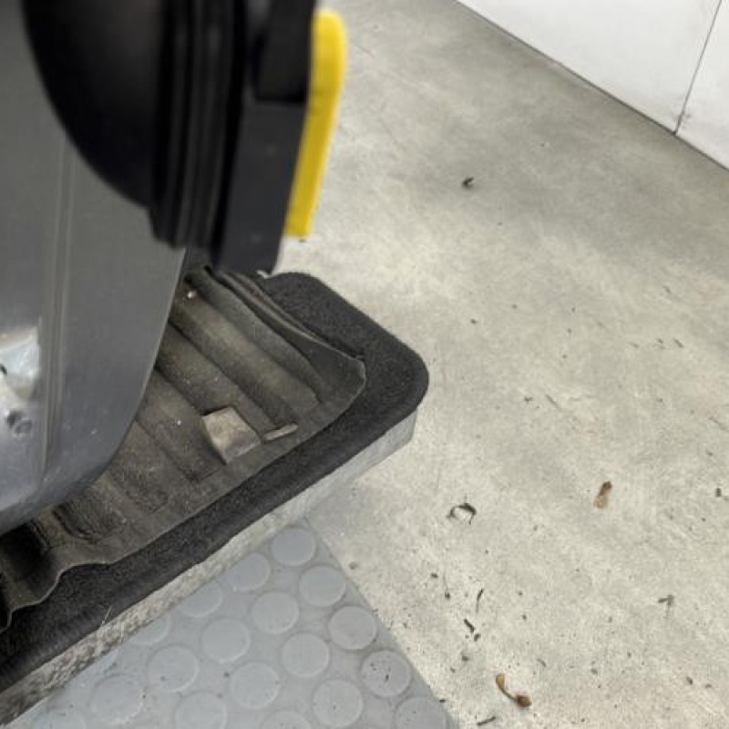 Porte avant droit RENAULT TWINGO 3 Photo n°5