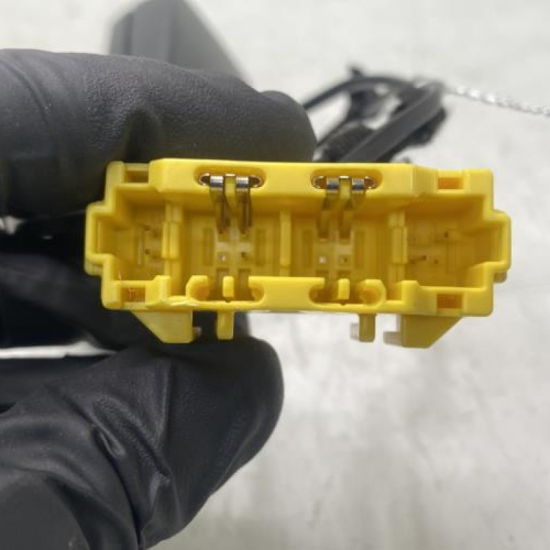 Attache ceinture avant droit RENAULT TWINGO 3 Photo n°4