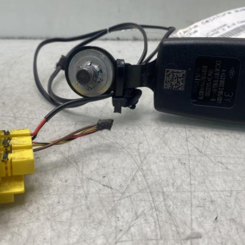 Attache ceinture avant gauche RENAULT TWINGO 3 Photo n°2