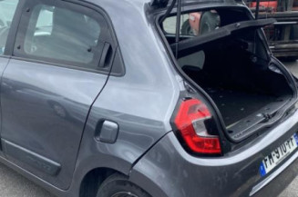 Attache ceinture avant gauche RENAULT TWINGO 3