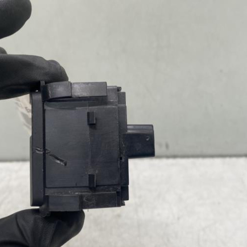 Commande de phare RENAULT TWINGO 3 Photo n°3