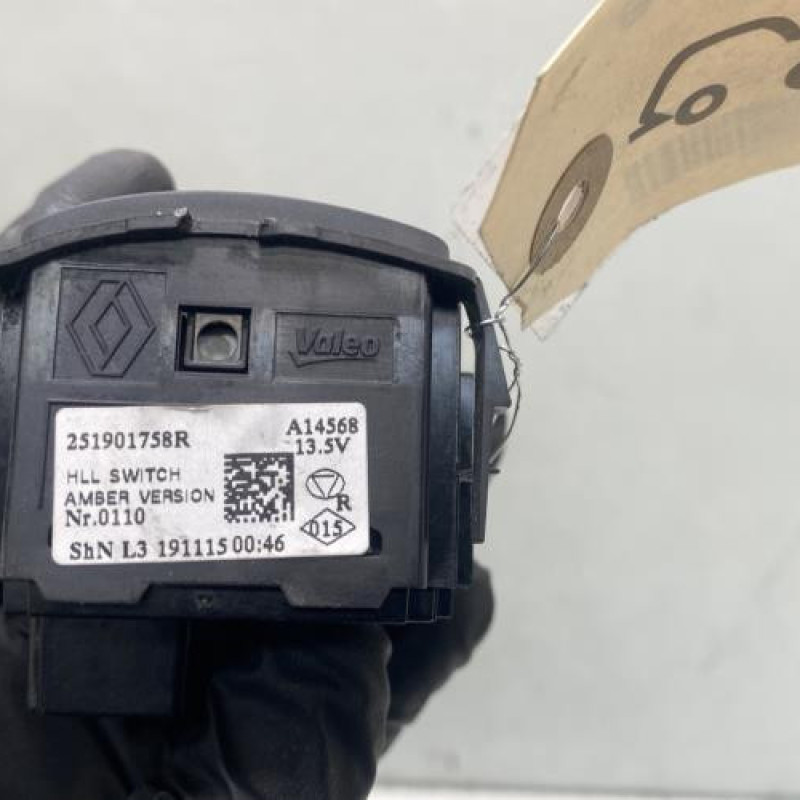 Commande de phare RENAULT TWINGO 3 Photo n°6