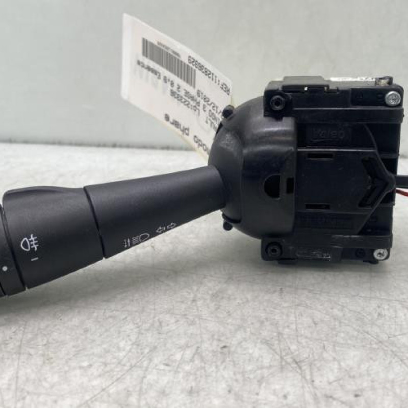 Commodo phare RENAULT TWINGO 3 Photo n°1