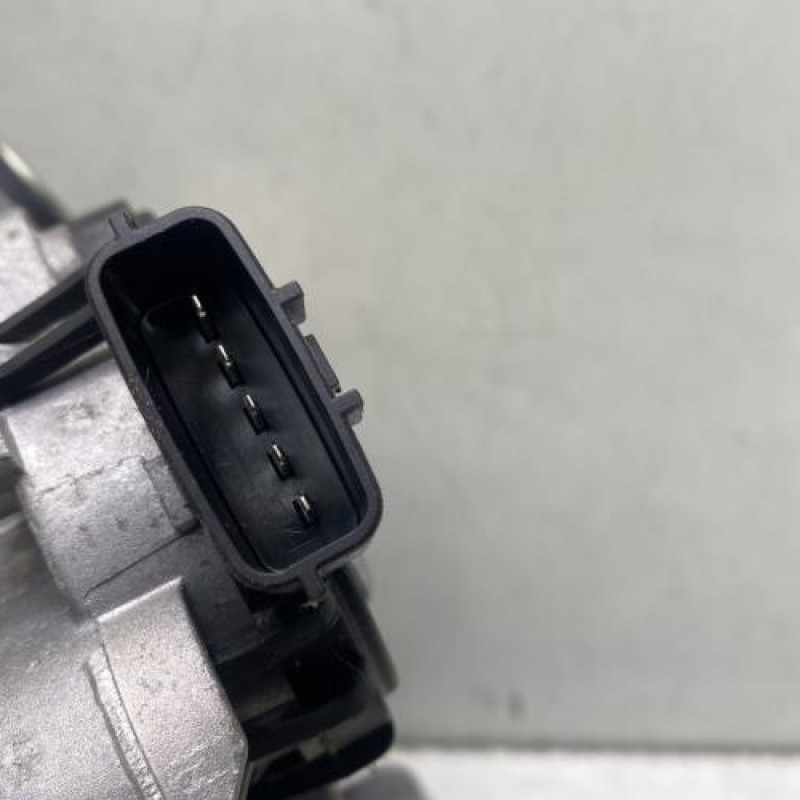 Moteur essuie glace avant RENAULT TWINGO 3 Photo n°9